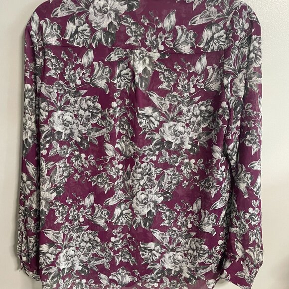 Blouse - Picture 2 of 5